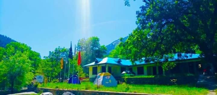 Chitral Inn Resort Bagian luar foto